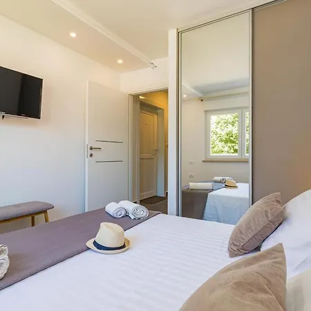 N&g New Stoja 아파트