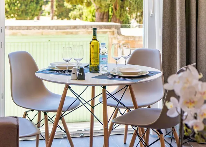 Apartment N&g New Stoja